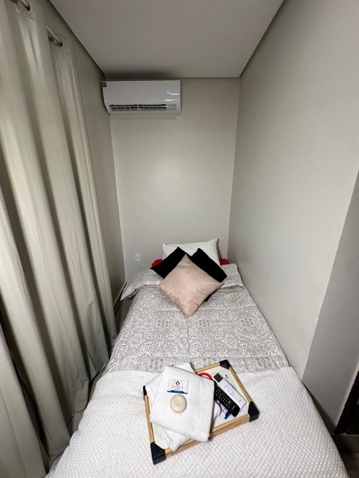 Hotel Riacho Тагуатинга Экстерьер фото